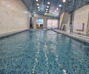 ویلای یک خوابه داخل مجموعه خانوادگی استخر اختصاصی